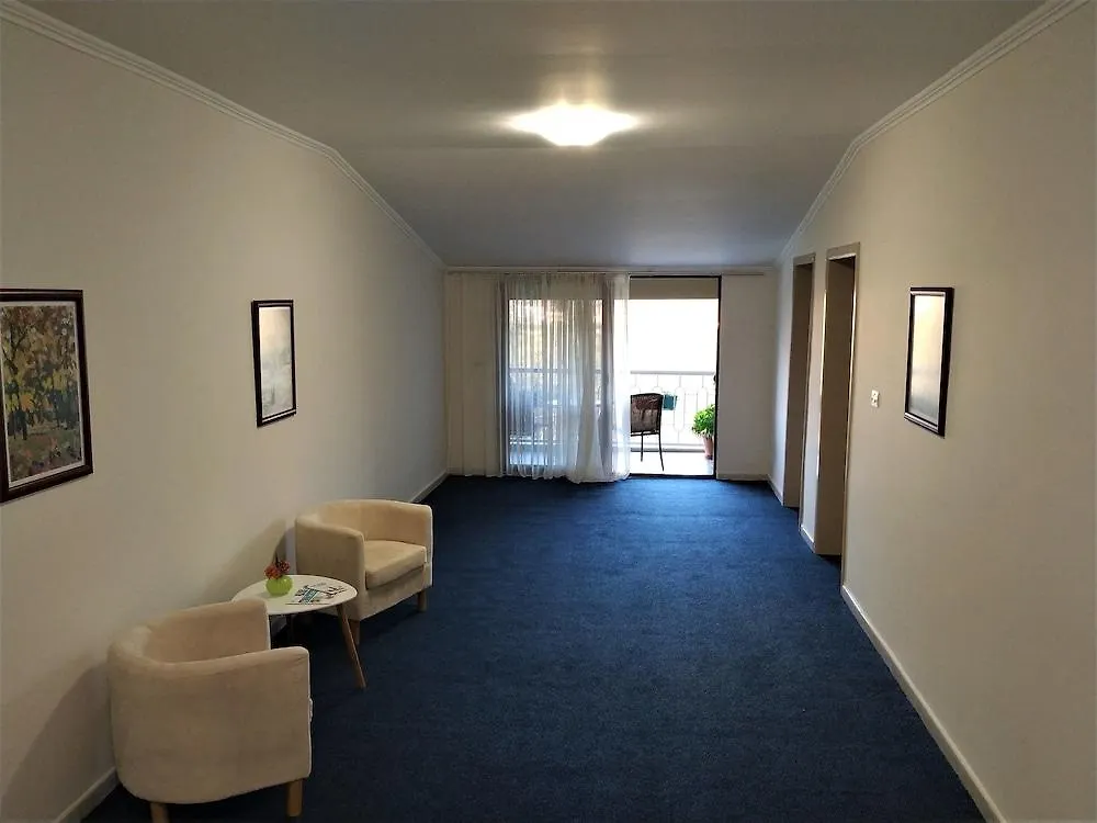 Hotel Viktoria Tirana Mjull-Bathore 3*,  Albania