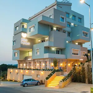 فندق Elite Palace, Collak
